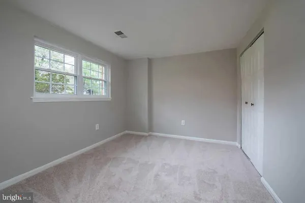 $3,450 | 7066 Solomon Seal Court, Springfield, VA 22152