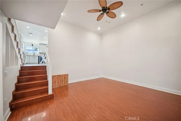 $575,000 | 19545 Sherman Way, Reseda, CA 91335