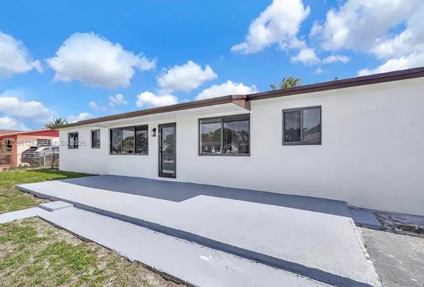 $4,800 | North Country-Riverdale, Miami Gardens, FL 33056