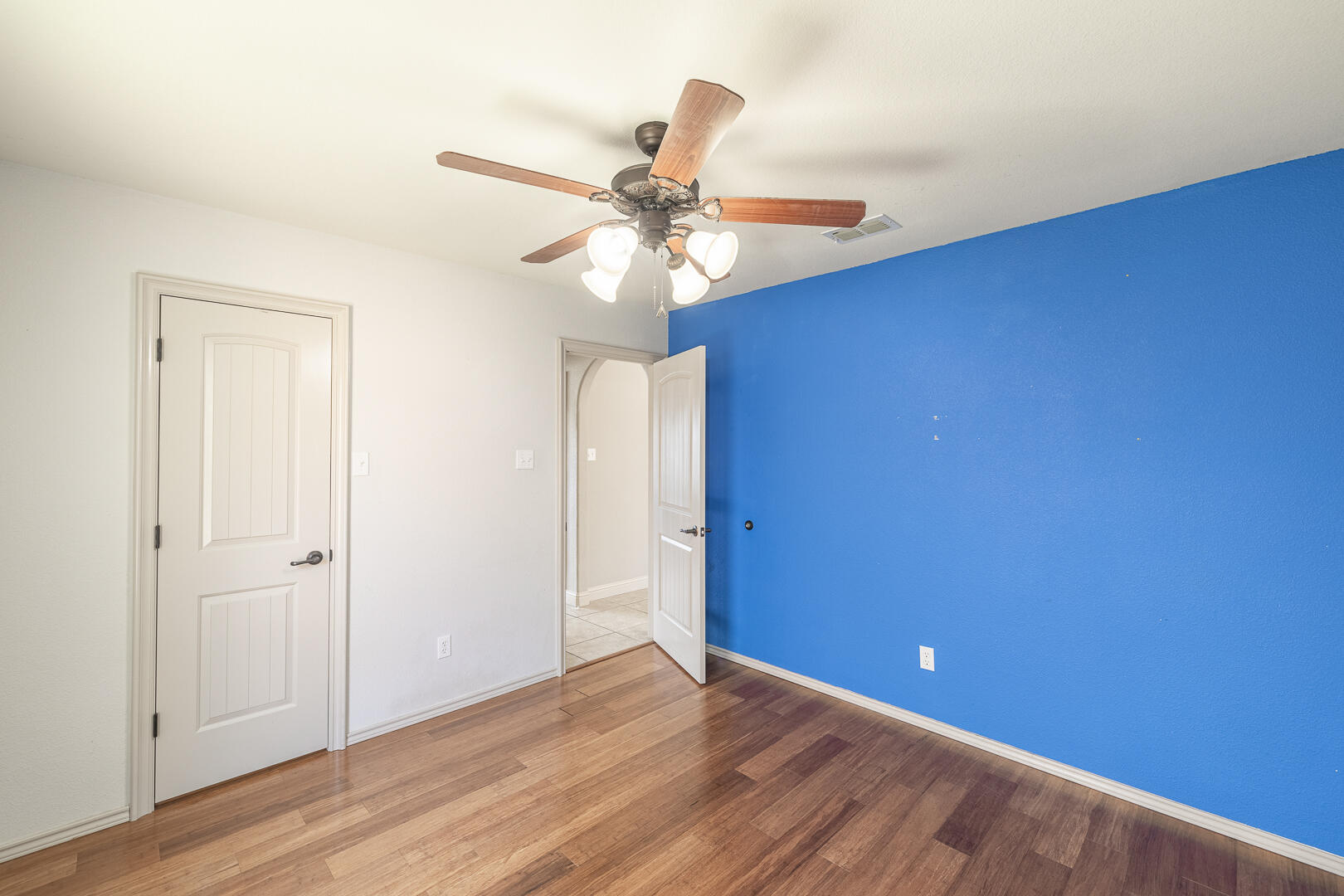 6406 93rd Street Lubbock, TX 79424 - Photo 8 of 40 1-12