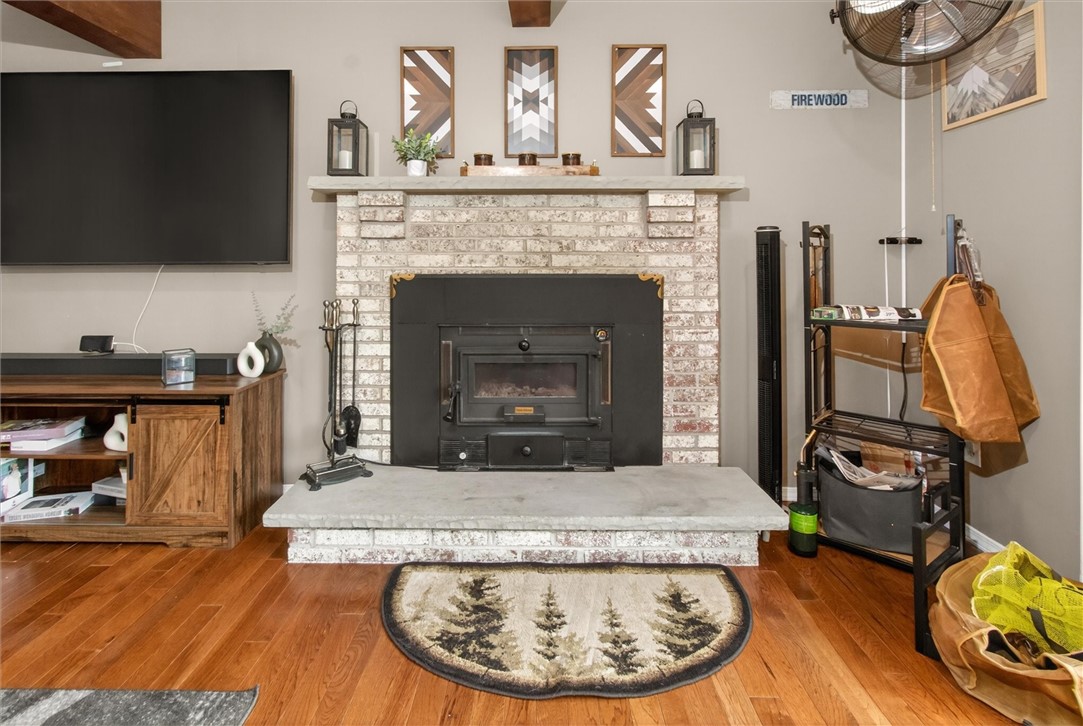 920 Gravel Road Webster, NY 14580 - Photo 14 of 45