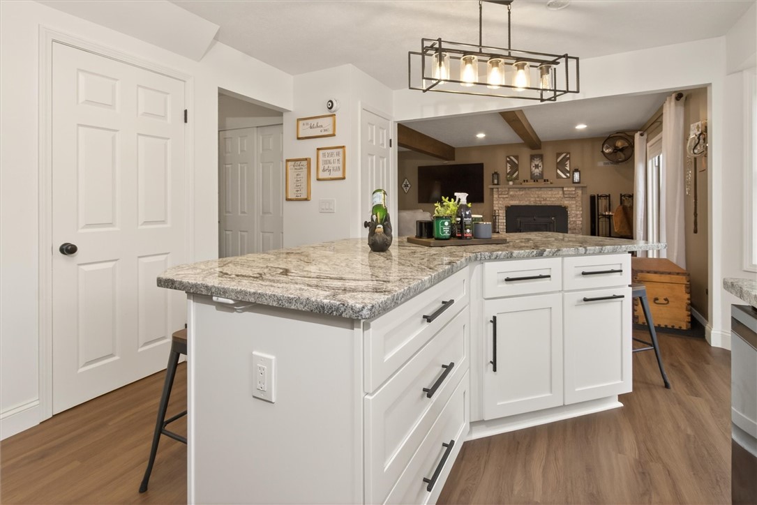 920 Gravel Road Webster, NY 14580 - Photo 17 of 45