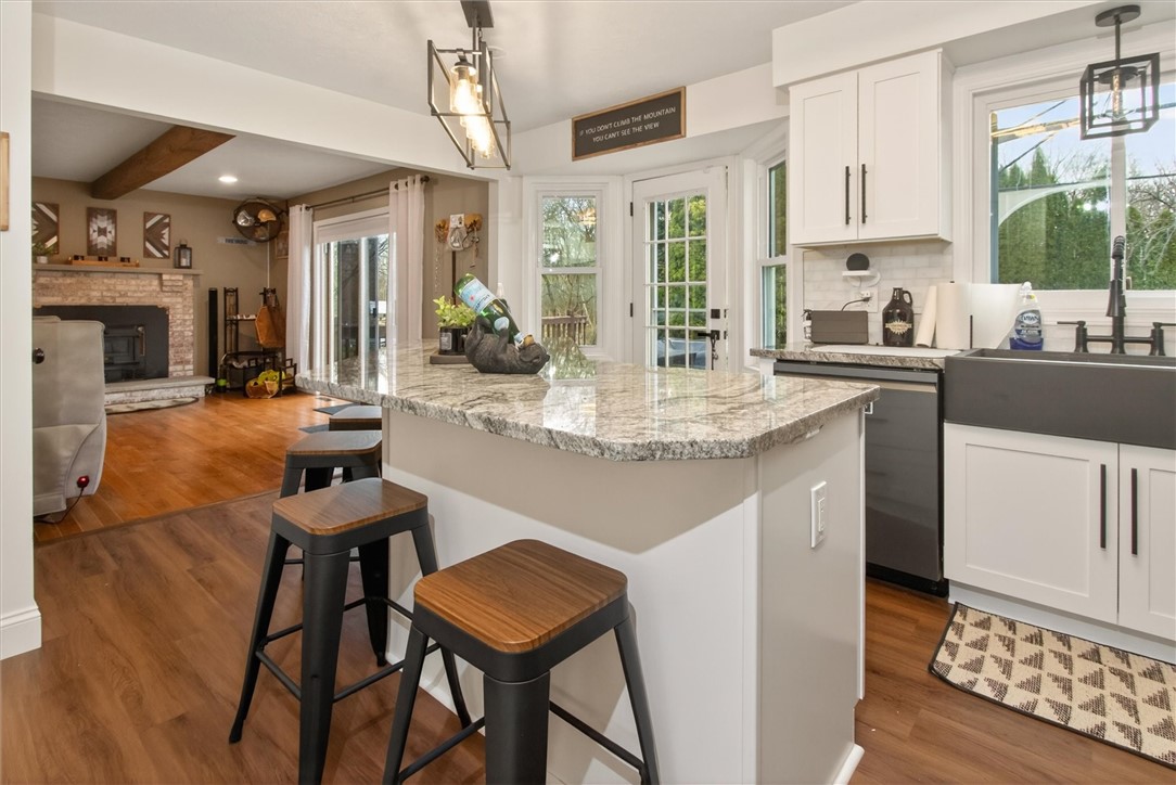 920 Gravel Road Webster, NY 14580 - Photo 18 of 45