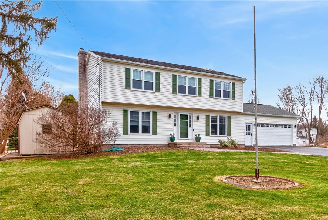 920 Gravel Road Webster, NY 14580 - Photo 3 of 45