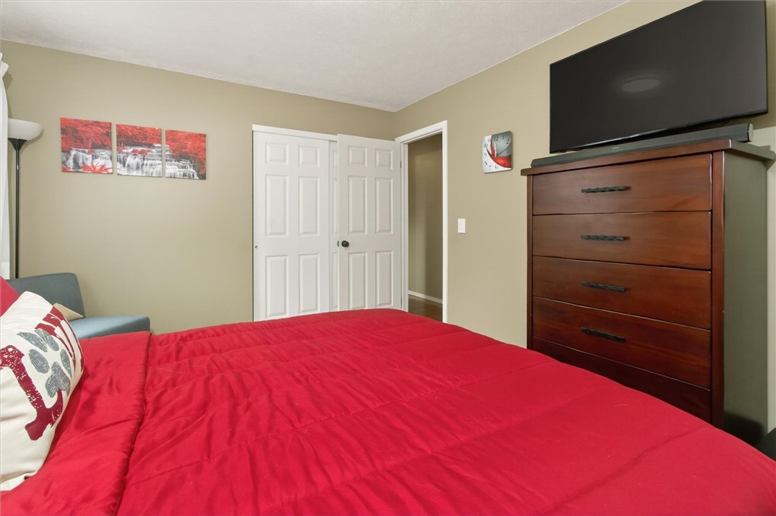 920 Gravel Road Webster, NY 14580 - Photo 38 of 45