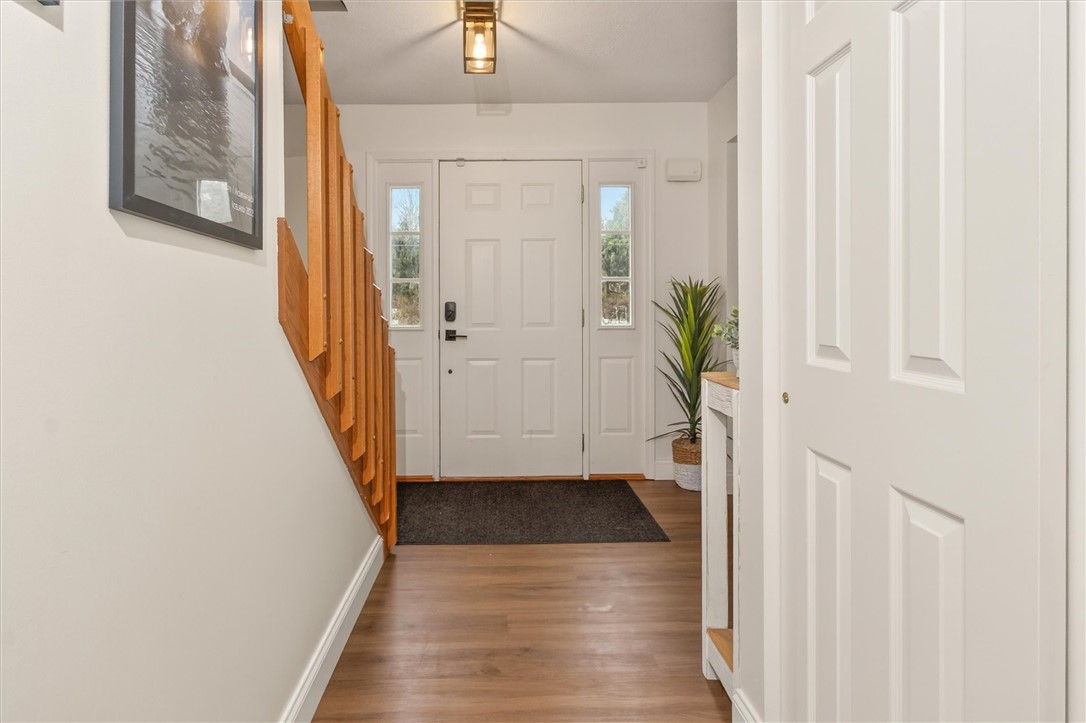 920 Gravel Road Webster, NY 14580 - Photo 10 of 45