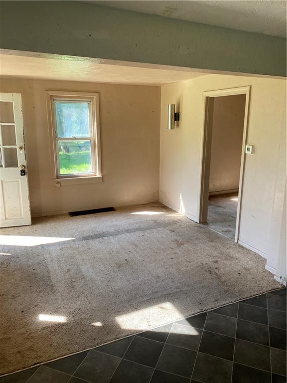 3911 Andover Road Anderson, IN 46013 - Photo 4 of 7 Gallery Image 4