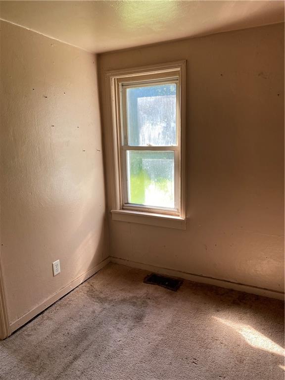 3911 Andover Road Anderson, IN 46013 - Photo 5 of 7 Gallery Image 5