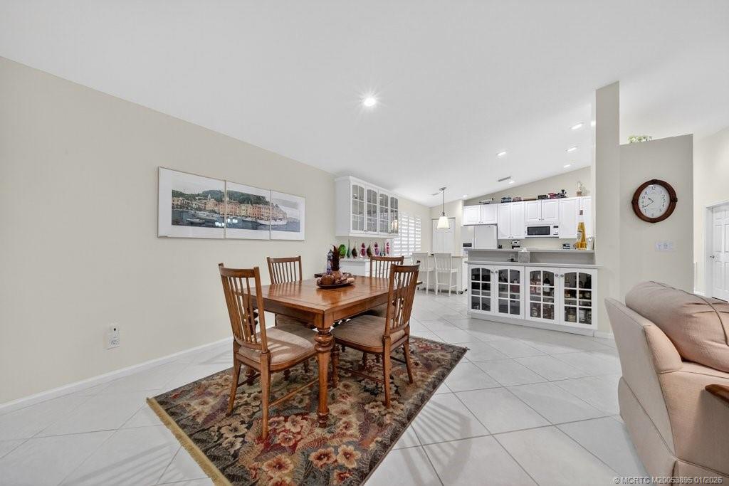 871 Southeast Westminster Place Stuart, FL 34997 - Photo 12 of 38 Flexible and multiple Dining options