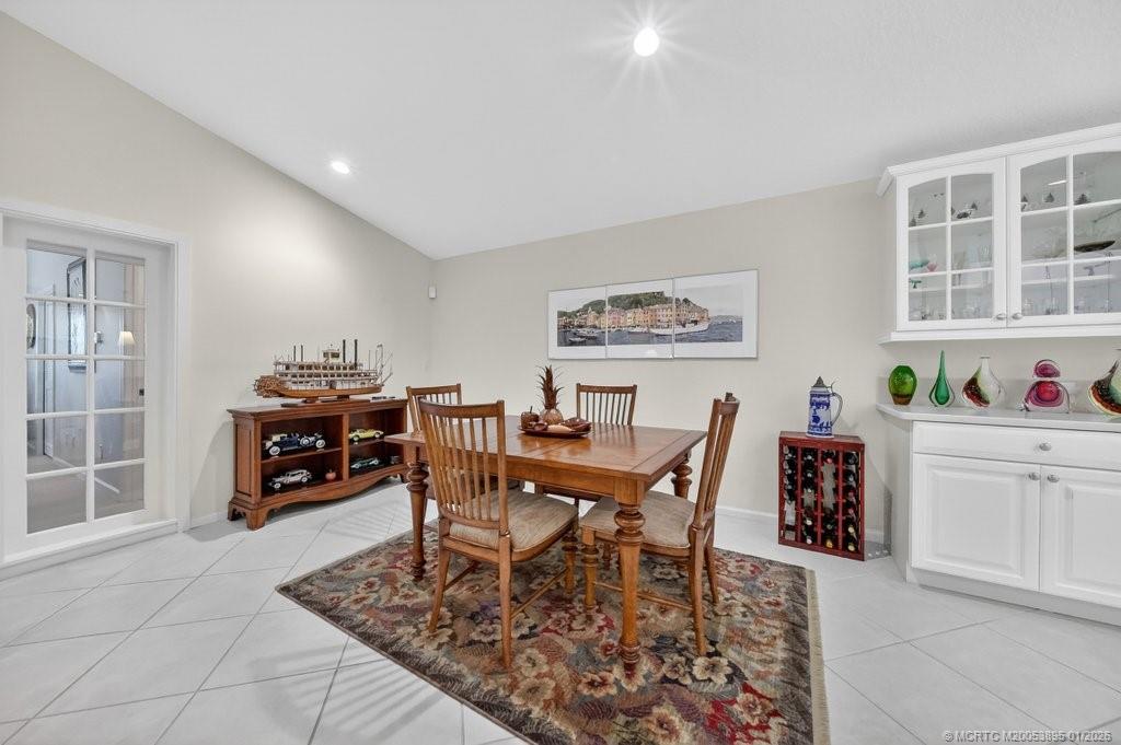 871 Southeast Westminster Place Stuart, FL 34997 - Photo 13 of 38