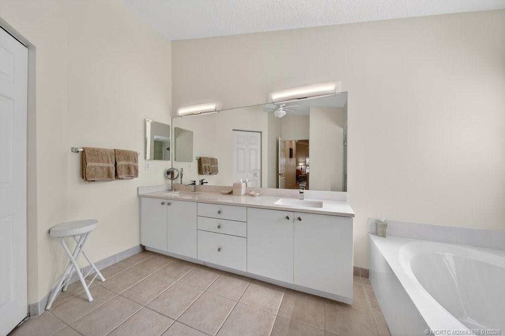 871 Southeast Westminster Place Stuart, FL 34997 - Photo 23 of 38 Duel sinks & linen closet