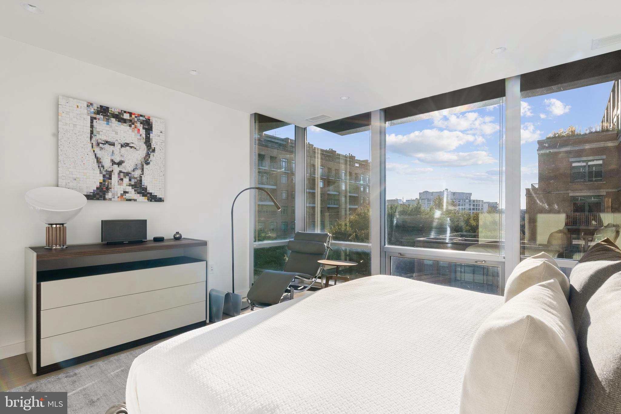 1111 24th Street Northwest, Unit 53 Washington, DC 20037 - Photo 15 of 31 Primary Bedroom