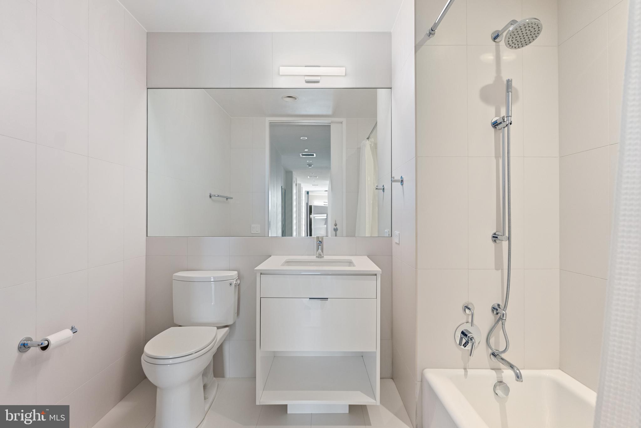 1111 24th Street Northwest, Unit 53 Washington, DC 20037 - Photo 24 of 31 2nd Full Bathroom