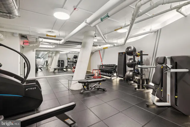 a car parked in a parking garage