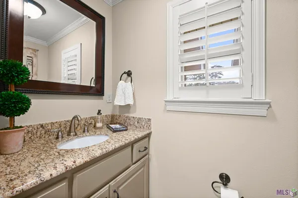 $318,900 | 16649 Paint Avenue, Greenwell Springs, LA 70739