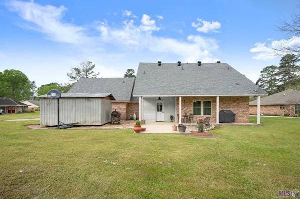 $318,900 | 16649 Paint Avenue, Greenwell Springs, LA 70739