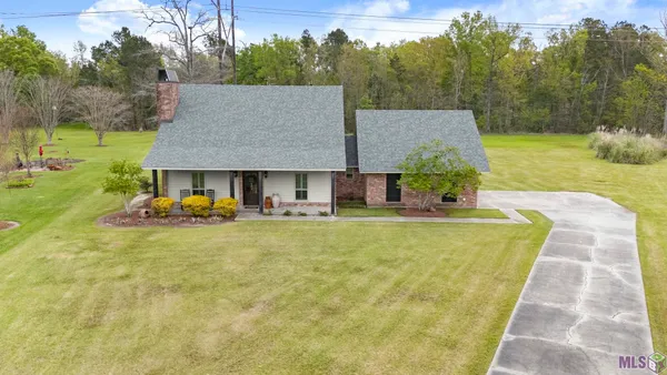 $318,900 | 16649 Paint Avenue, Greenwell Springs, LA 70739