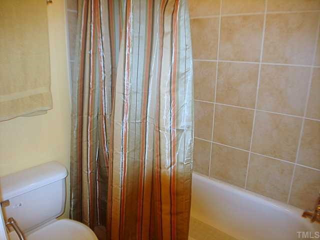 1295 Schaub Drive, Unit H Raleigh, NC 27606 - Photo 11 of 12 Bathroom