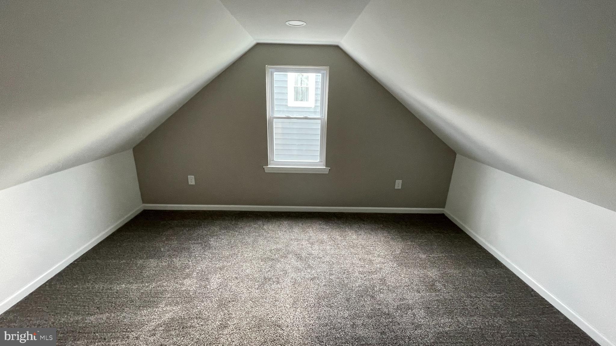 719 Noonan Road York, PA 17404 - Photo 15 of 24 Gallery Image 15
