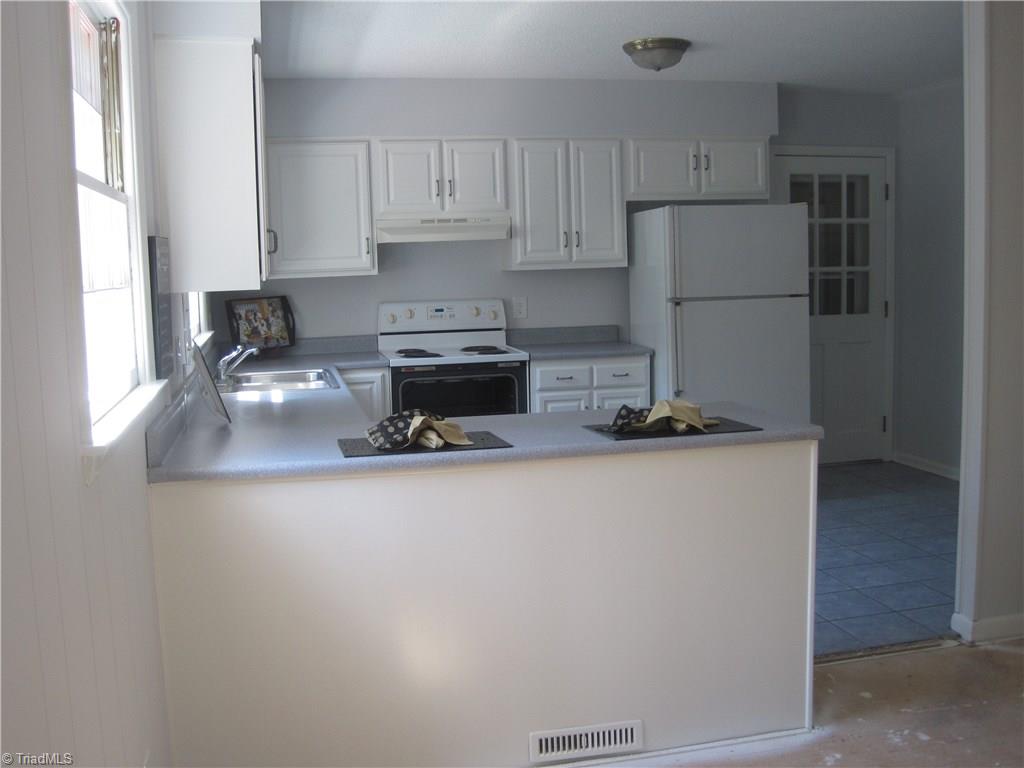 6005 Dehaven Road Pleasant Garden, NC 27313 - Photo 15 of 16 Gallery Image 15