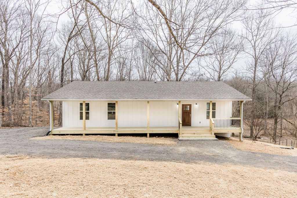 352 Gip Manning Road Clarksville, TN 37042 - Photo 3 of 48 Gallery Image 3