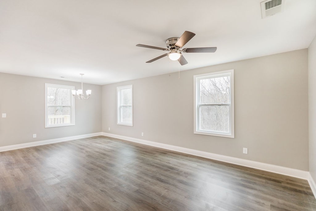 352 Gip Manning Road Clarksville, TN 37042 - Photo 9 of 48 Gallery Image 9
