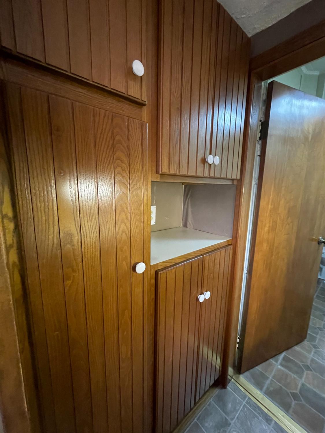 1007 Fourth Street Rising Sun, IN 47040 - Photo 8 of 25