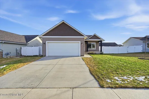 $422,799 | 12130 Gipper Loop, Rathdrum, ID 83858