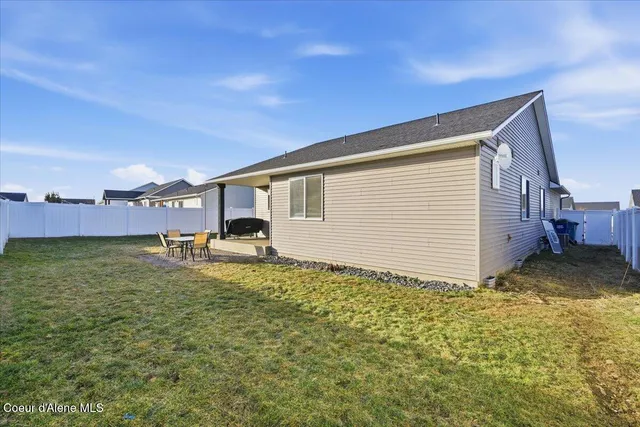 $422,799 | 12130 Gipper Loop, Rathdrum, ID 83858