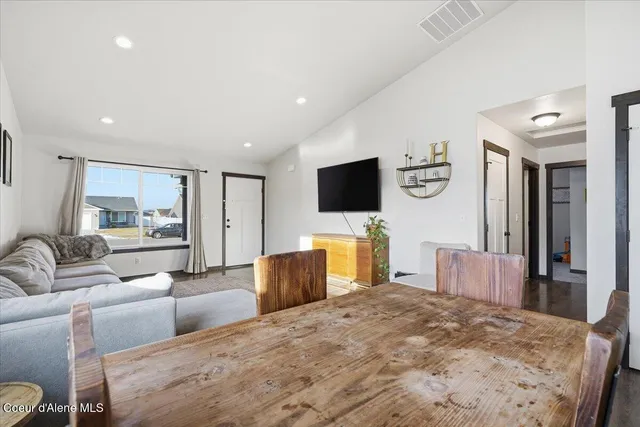 $422,799 | 12130 Gipper Loop, Rathdrum, ID 83858