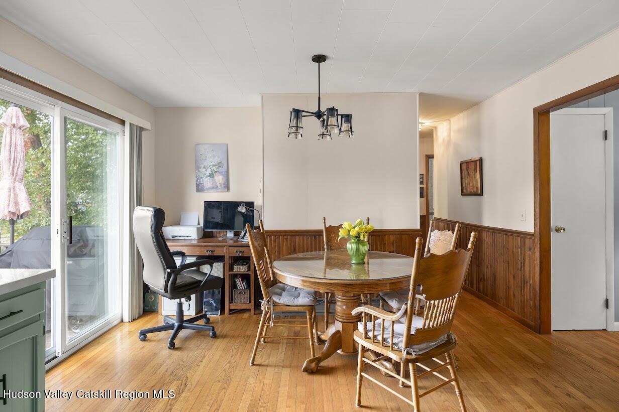 1174 Lakeview Road Copake, NY 12516 - Photo 6 of 21 1174 dining