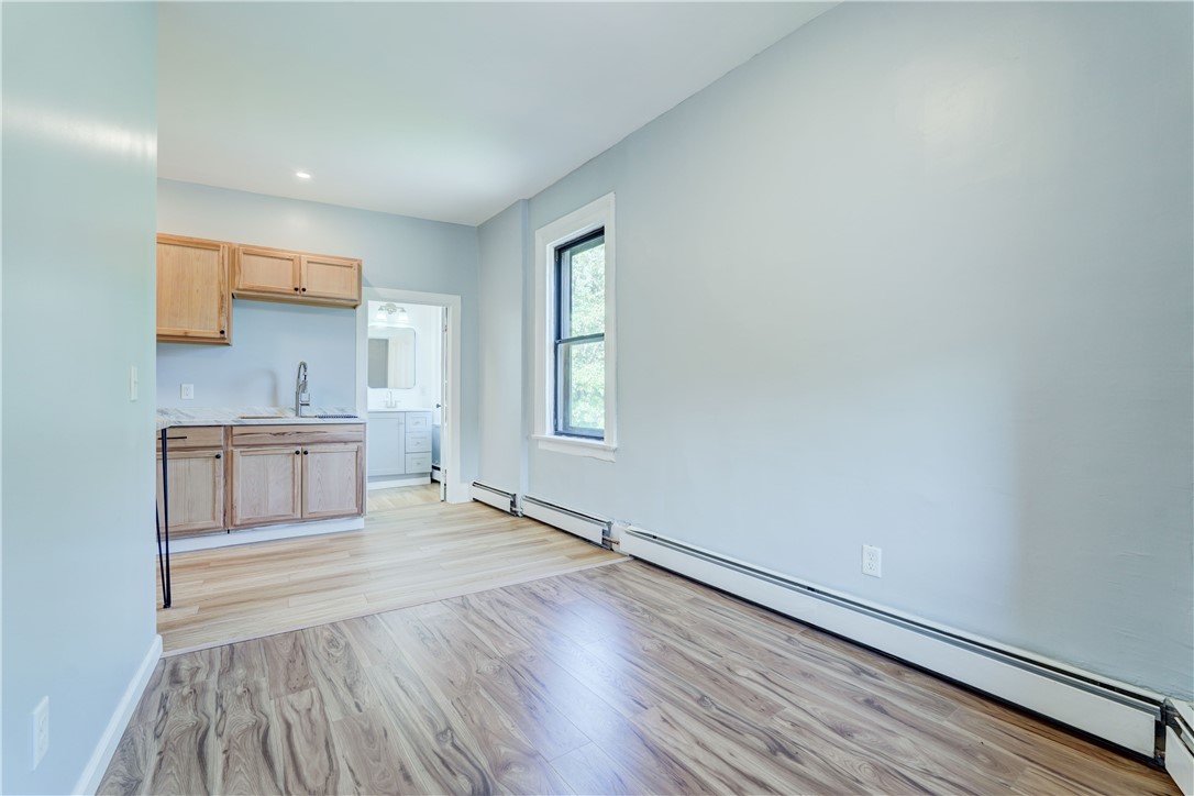 90 Henrietta Street, Unit 4 Rochester, NY 14620 - Photo 6 of 19