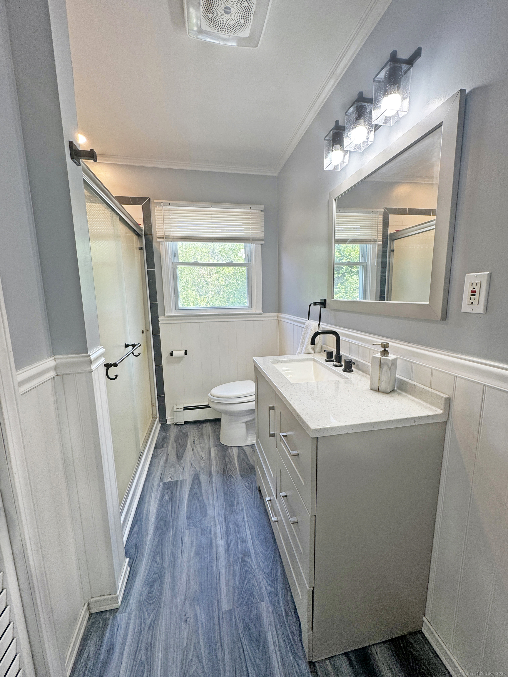 425 Scott Road Waterbury, CT 06705 - Photo 13 of 20