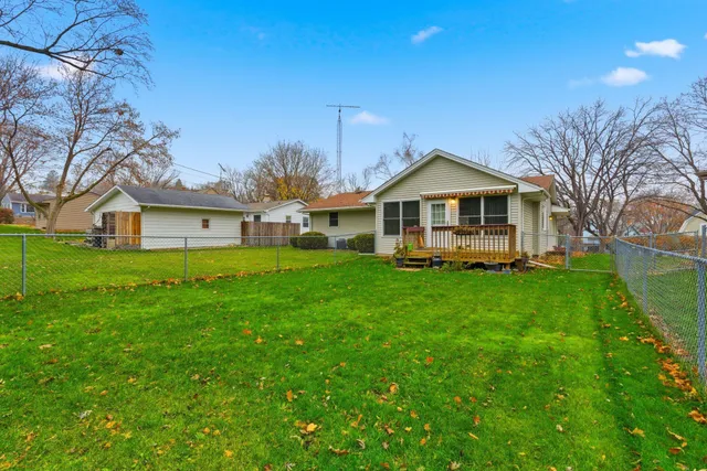 $320,000 | 449 Lewis Street, Burlington, WI 53105