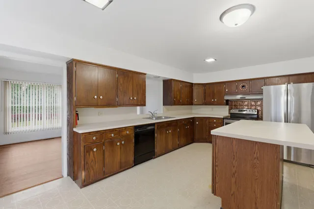 $320,000 | 449 Lewis Street, Burlington, WI 53105