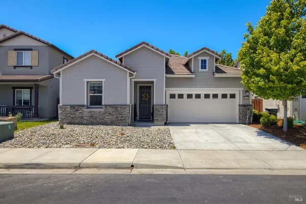 $659,999 | 1230 Columbia Drive, Dixon, CA 95620