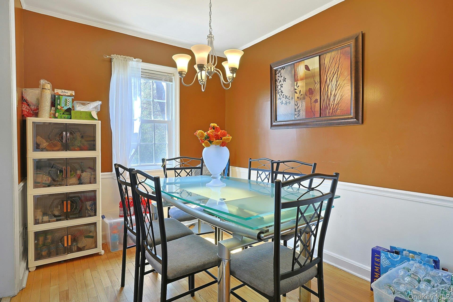43 John Alden Road New Rochelle, NY 10801 - Photo 11 of 28 a dining room with furniture and window