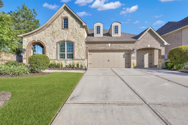 $3,800 | 32007 Autumn Orchard Lane, Conroe, TX 77385