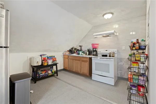 $599,000 | 400 Benefit Street, Pawtucket, RI 02861