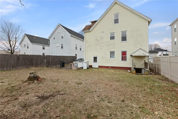 $599,000 | 400 Benefit Street, Pawtucket, RI 02861