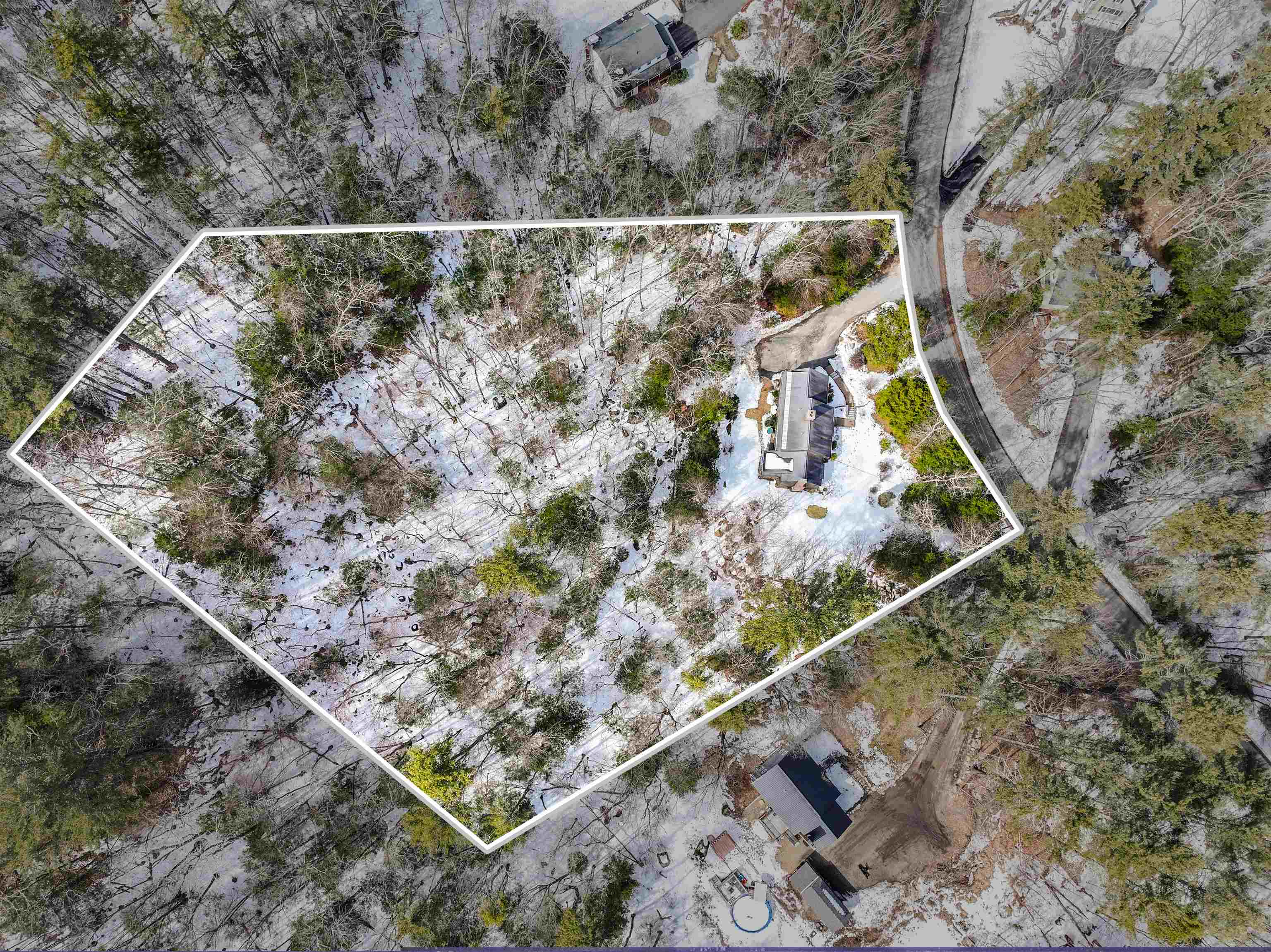 10 Nathaniel Drive Amherst, NH 03031 - Photo 2 of 46