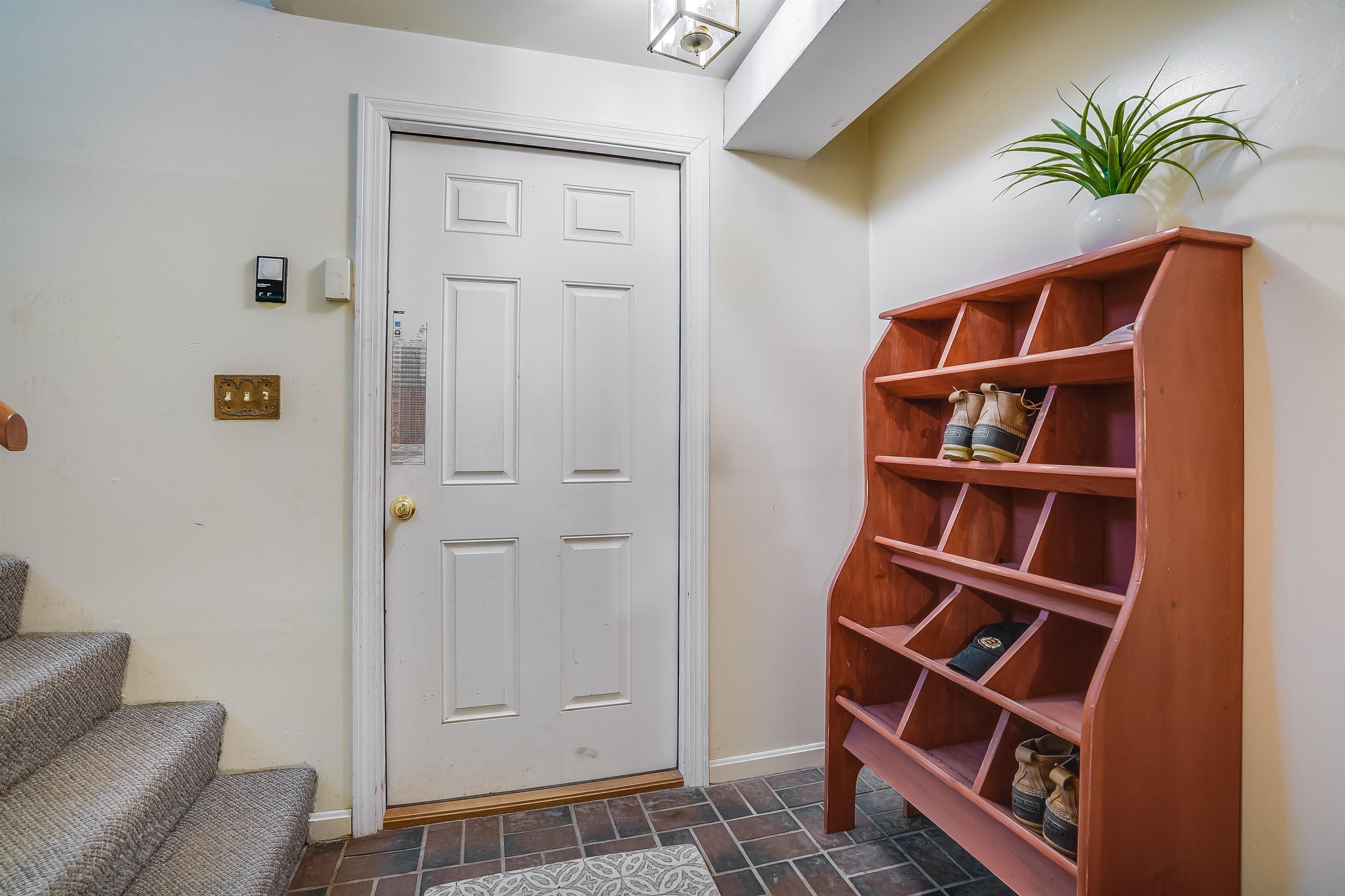 10 Nathaniel Drive Amherst, NH 03031 - Photo 33 of 46