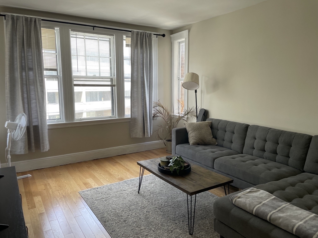 32 Sidlaw Road, Unit 14 Boston, MA 02135 - Photo 3 of 9