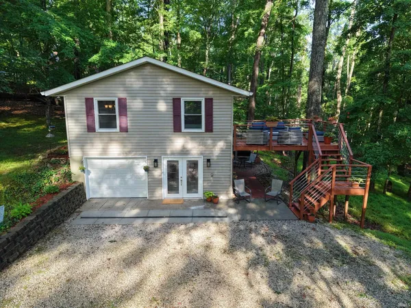 $349,900 | 7467 Windfree Lane, Bloomington, IN 47401