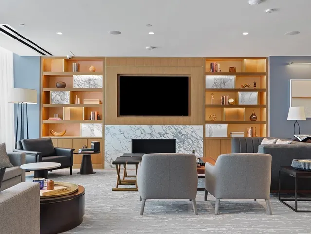 $2,799,000 | 380 Harrison Avenue, Unit 14E, Boston, MA 02118