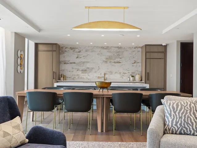 $2,799,000 | 380 Harrison Avenue, Unit 14E, Boston, MA 02118