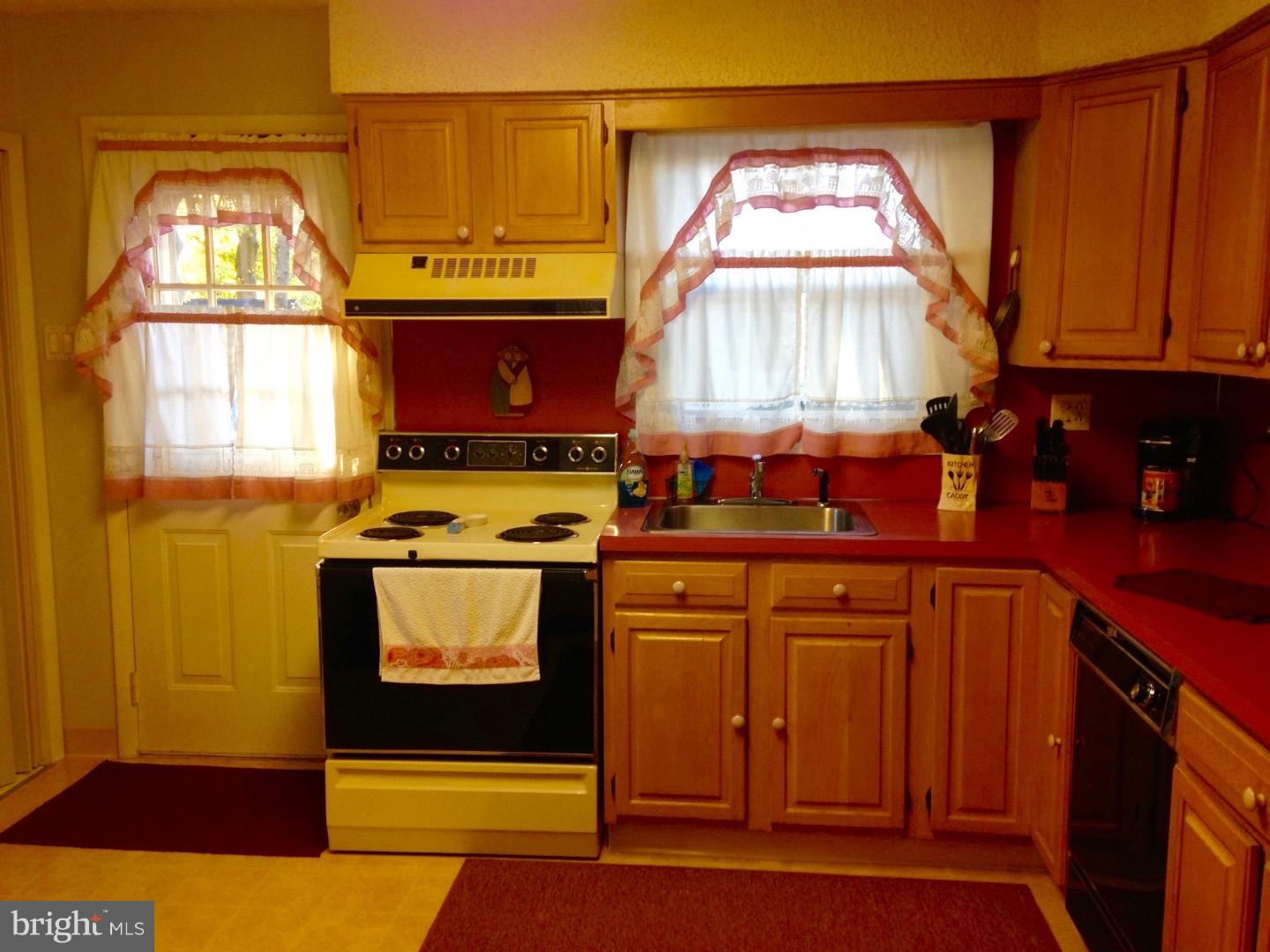 63 Birch Avenue Maple Shade, NJ 08052 - Photo 13 of 25