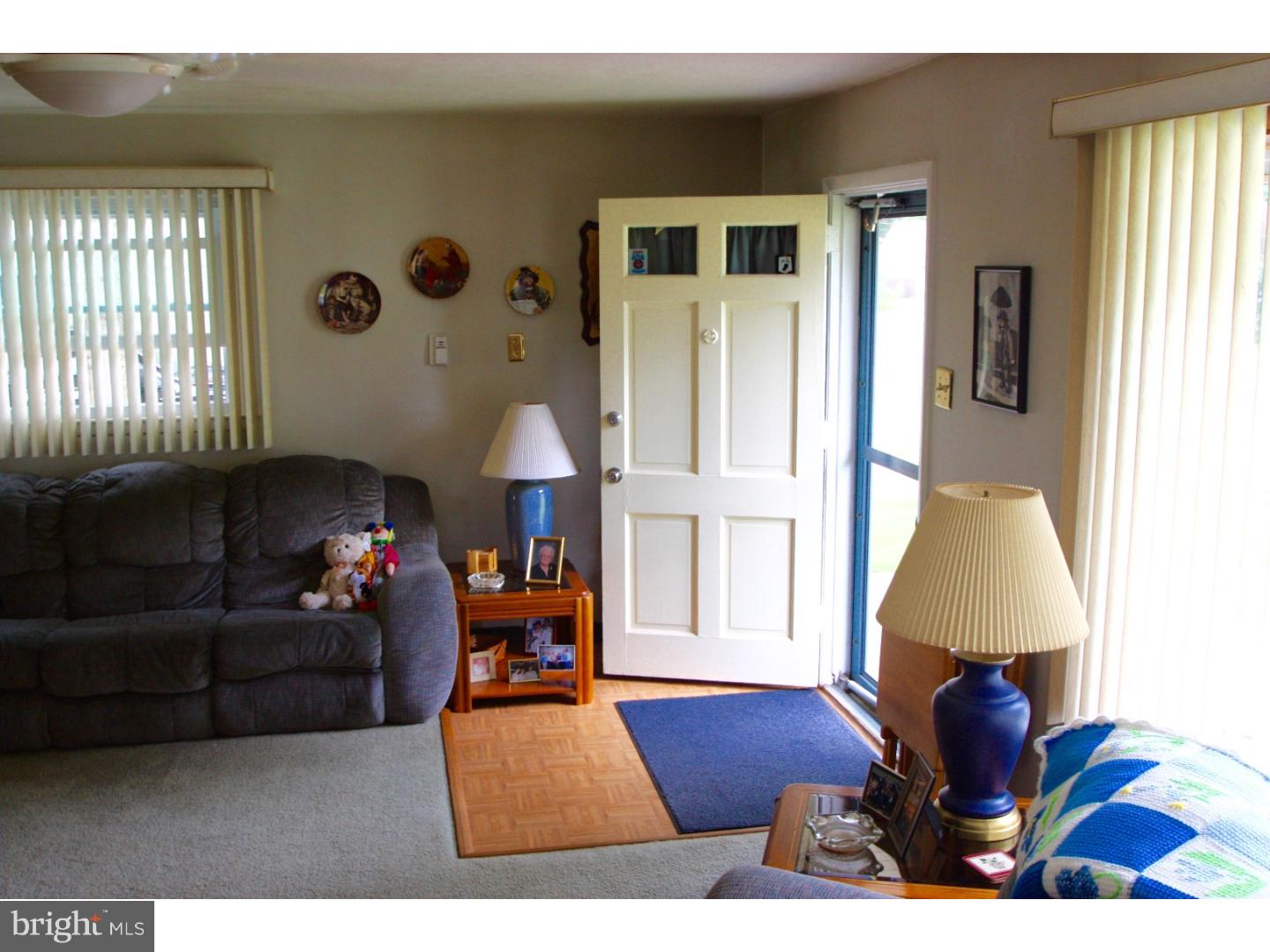 63 Birch Avenue Maple Shade, NJ 08052 - Photo 4 of 25