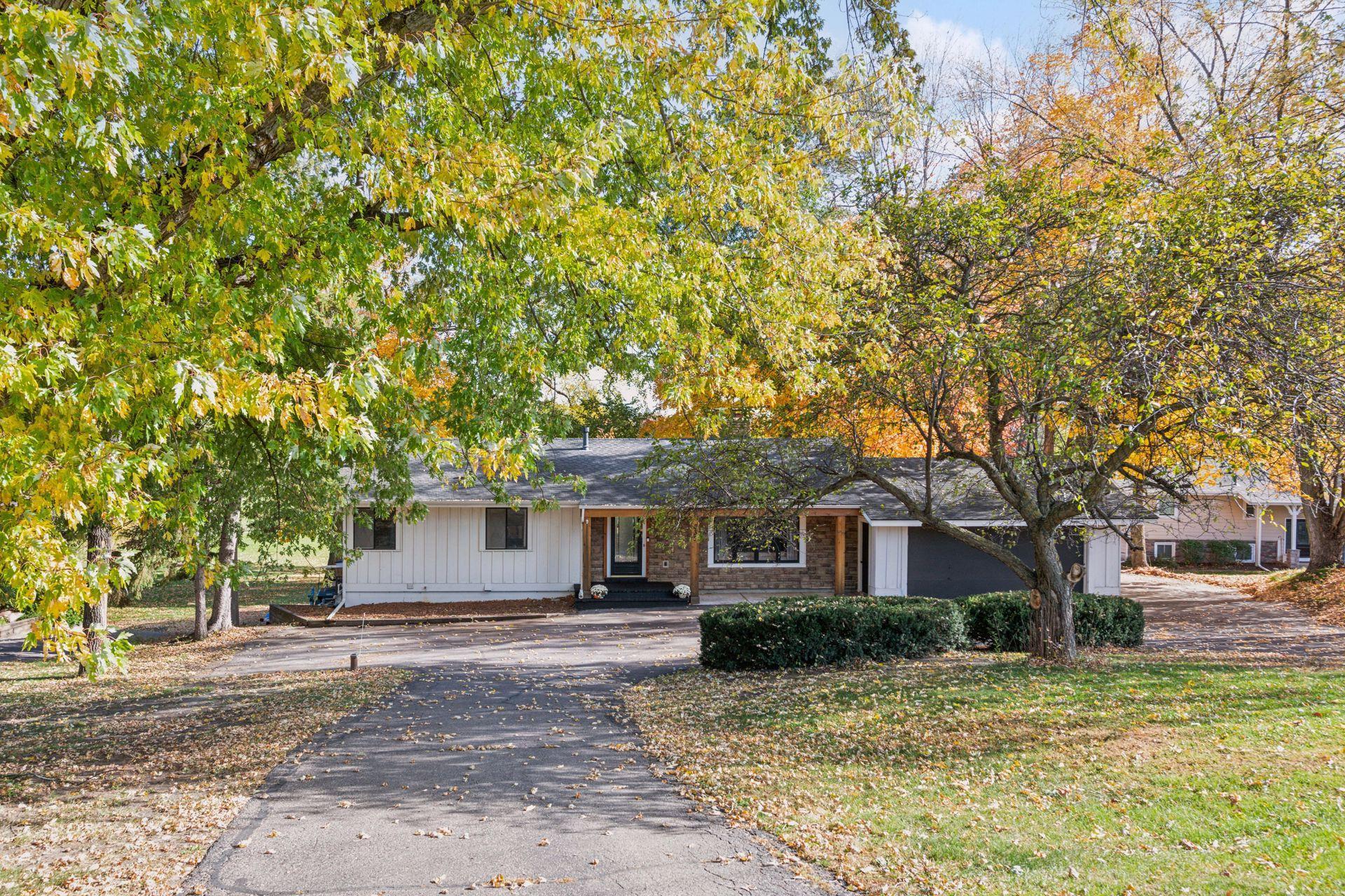 830 County Road 110 North Mound, MN 55364 - Photo 5 of 46