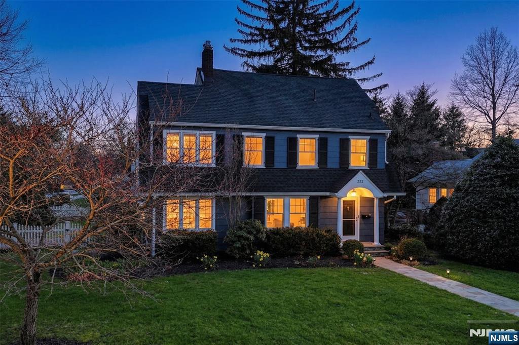 352 Fairway Road Ridgewood, NJ 07450 - Photo 28 of 33